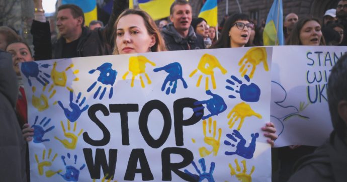 Copertina di Yurii Sheliazhenko: “Io pacifista agli arresti: un traditore per Kiev”
