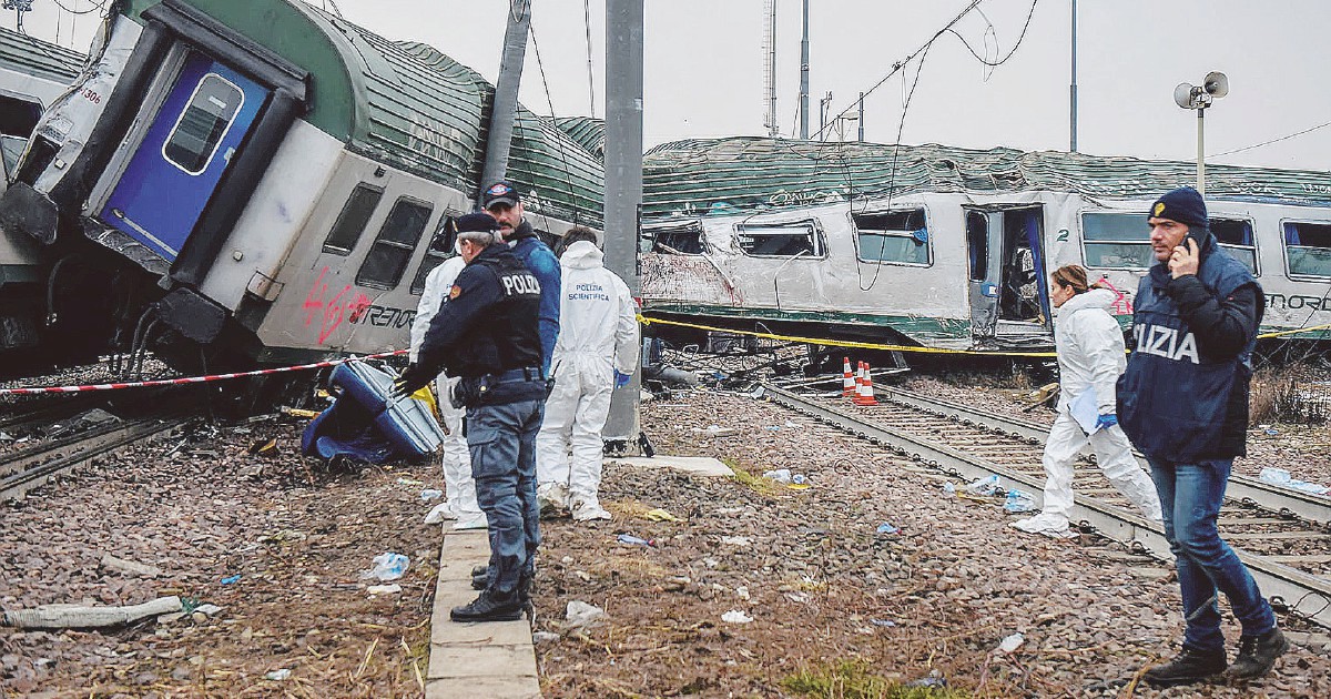 Disastro ferroviario di Pioltello, la procura di Milano ricorre in appello: molte domande restano inevase Disastro ferroviario di Pioltello, la procura di Milano ricorre in appello: molte domande restano inevase
