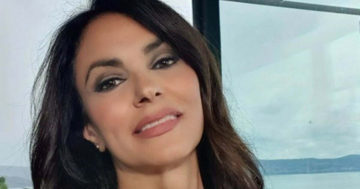 “Ho pregato con un’amica dalla Madonna di Trevignano. Scampata a uno stupro a Parigi, un angelo mi ha salvata”: Maria Grazia Cucinotta si confessa