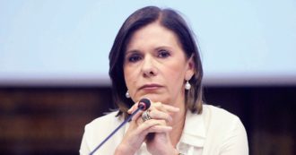 Copertina di “Cartabianca” bis asfalta “In onda” e doppia Rai3