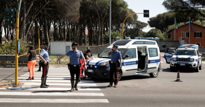 Roma, turisti irlandesi travolti in via Colombo