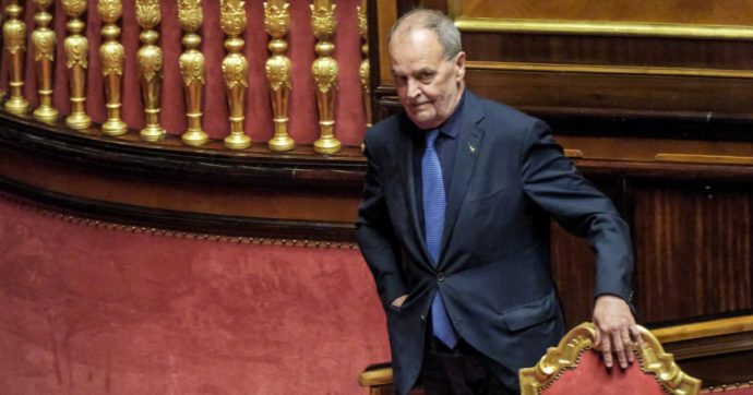 In Senato il governo prende tempo: di soldi si parlerà solo a fine mese