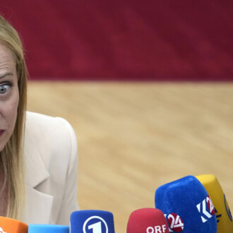 Copertina di I dossier europei che scottano, l’Italia dei discount: il Fatto di domani 12 settembre