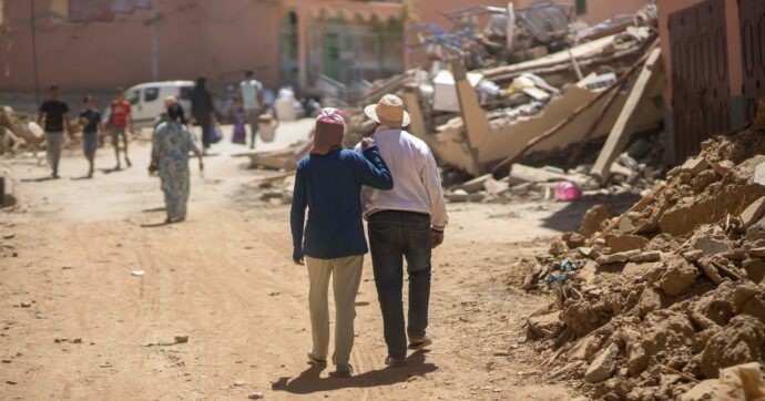 Sono più di 2.800 le vittime del terremoto in Marocco. In diverse aree non sono ancora arrivati i soccorsi