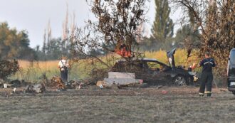 Copertina di Aereo si schianta durante un air show: due morti e quattro feriti in Ungheria