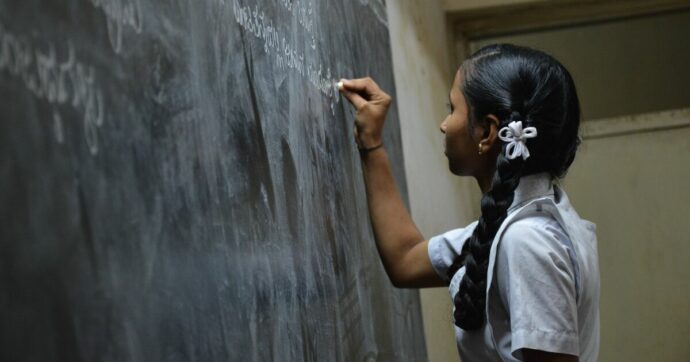 India, la scrittrice Faleiro: “Le donne sono una casta inferiore, trattate da incapaci”