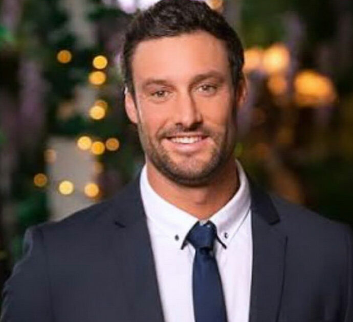 Morto a 36 anni Charlie Newling: la star di “The Bachelorette” è precipitato da una scogliera con la sua auto. Era diventato da poco papà