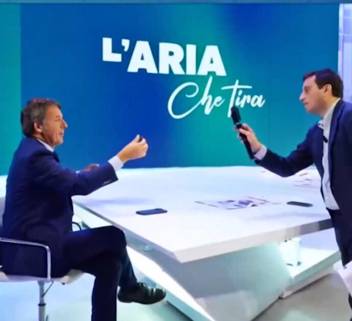 Matteo Renzi e il “giallo” dell’anello, Parenzo in diretta a La7: “Mi scusi, non volevo farmi i fatti suoi…”
