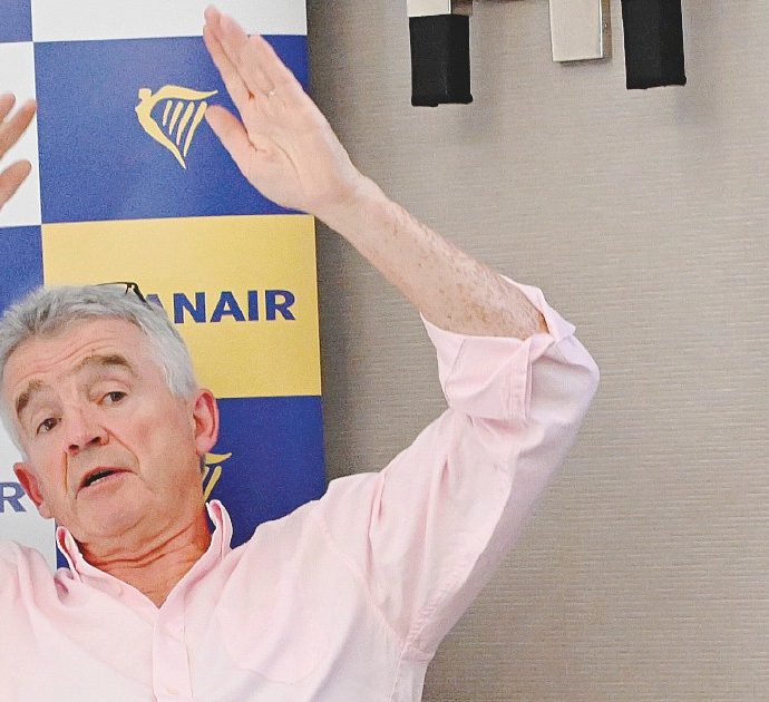 “Prezzi dei voli low cost in calo in piena estate, siamo vittime del nostro stesso successo. Le persone non vogliono più spendere per volare”: parla Michael O’Leary di Ryanair