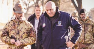 Copertina di Crosetto: “Si indaghi sull’uranio impoverito”. Ma per la destra militare è tutto un trucco