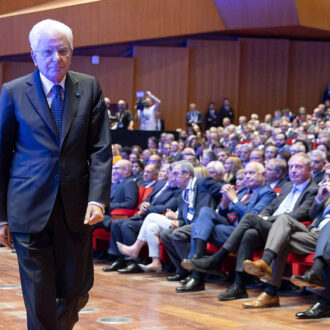 Copertina di Salvini fa guerra a Meloni sui migranti: il Fatto di domani 16 settembre