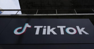 Copertina di Multa da 345 milioni di euro a TikTok per pratiche scorrette nel trattamento dei dati dei minorenni