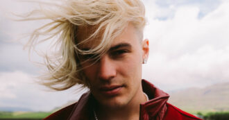 Copertina di Il Tre a FqMagazine: “I bambini fanno i balletti su TikTok e perdono il contatto con la realtà. La violenza tra i giovani? Mancano le famiglie”