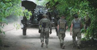 Copertina di Pentagono: “Le armi inviate a rischio furti”.  Zuppi: “Pace possibile”