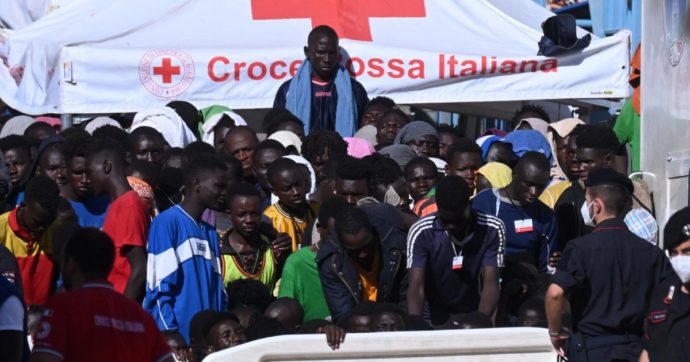 La Germania all’Italia: “Ong? Solo il 5% dei migranti viene soccorso dalle navi umanitarie, il resto lo fanno le autorità italiane”