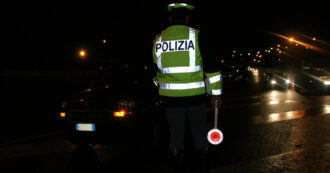 Copertina di Albano, ciclista travolto e ucciso da un’auto: il corpo balzato per più di 50 metri. In corso accertamenti sull’investitore