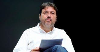 Copertina di Torna il voto in condotta, Tomaso Montanari: “Il governo disegna un’istruzione autoritaria e classista”