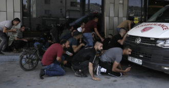 Copertina di Cisgiordania, sei palestinesi uccisi in poche ore dall’esercito israeliano