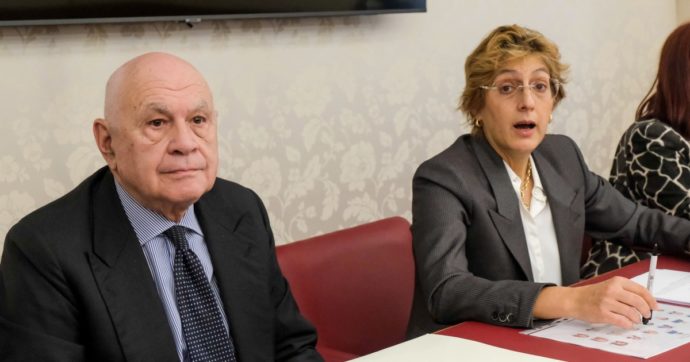 “Stop al trojan”: la destra litiga, ma passa la linea salva-corrotti