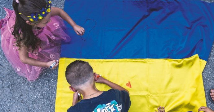 Copertina di Ucraina, Save the Children: “Bimbi rimandati sotto le bombe pure dalla Polonia”