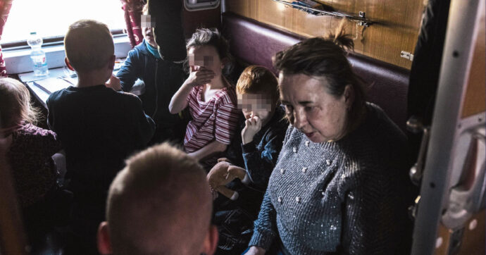 Copertina di Il rimpatrio forzato degli orfani in Ucraina. Avvertimenti anche a un bambino di 11 anni: “Se non torni a Kiev, chiamo la polizia”