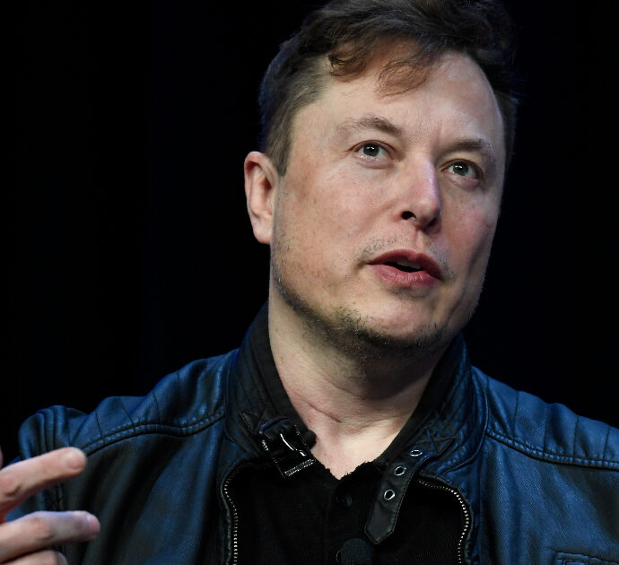 Rivoluzione per X: l’obiettivo di Elon Musk sarebbe quello di trasformala in un’app di dating entro il 2024