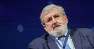 Copertina di Emiliano: “Conte? Gli schiaffoni tra alleati portano soltanto voti alla destra”