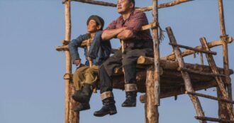 Copertina di L’ultima luna di settembre, dalla Mongolia un’opera filosoficamente no global