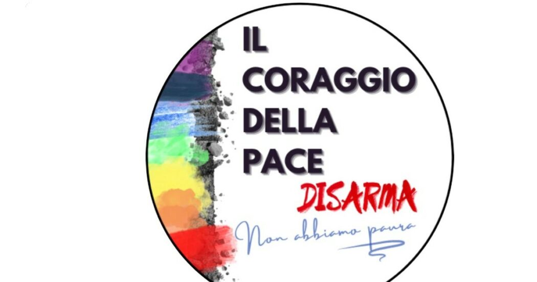 “Il coraggio della pace disarma”, una giornata contro la guerra a Firenze: la diretta con Santoro, Moni Ovadia e padre Zanotelli