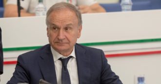 Copertina di Lo Sport si dà nuove regole. Le riscrivono i soliti vecchi