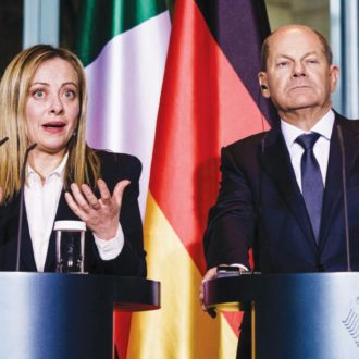 Copertina di Ong, Berlino contro l’Italia. Flop dei fondi Ue per Tunisi