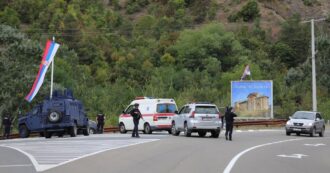 Copertina di Commando armato spara contro la polizia in Kosovo: agente morto, uccisi sei aggressori. Premier Kurti: “Sono milizie serbe”