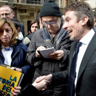 Copertina di Museo Egizio, i fascio-leghisti contro il direttore Greco: perché apre le porte al mondo