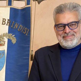 Copertina di Toni Matarrelli (sindaco di Mesagne): “Per ritrovare la sua gente, il Pd di Schlein inizi a parlare chiaro”