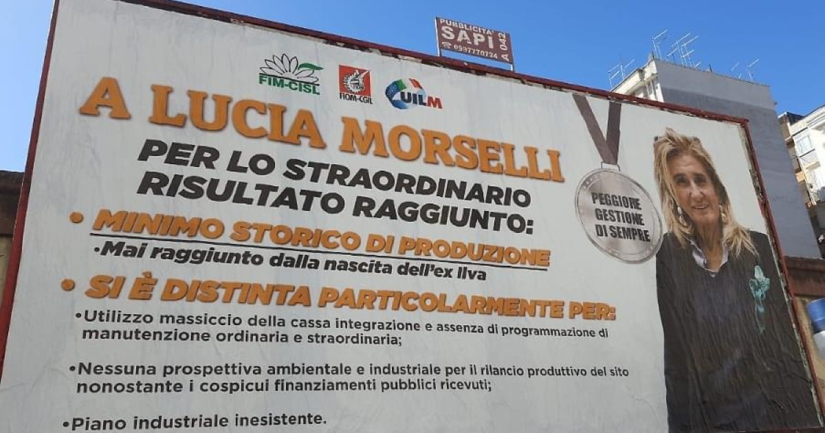 Ex Ilva, Taranto tappezzata di manifesti contro la manager Lucia Morselli in vista dello sciopero: “Peggiore gestione di sempre”