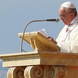 Copertina di La Chiesa e lo stop alla scomunica dei mafiosi: “L’iter è stato bloccato dal prefetto gesuita”