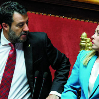 Copertina di Mancette e condoni, ecco il decreto Energia del governo: il Fatto di domani 26 settembre