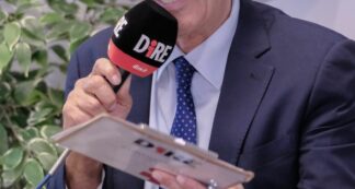 Copertina di L’agenzia di stampa Dire avvia il licenziamento collettivo di 15 giornalisti e 13 grafici. Redazione in sciopero: “Inaccettabile e illegittimo”