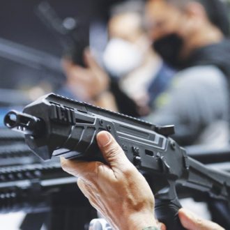 Copertina di Armi, il “favore” del governo all’ente che si occupa dei test