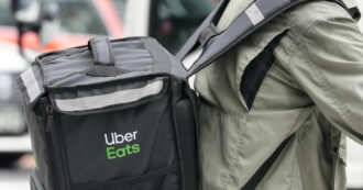 Copertina di Il Tribunale impone a Uber Eats la revoca dei licenziamenti di 4mila rider italiani avvenuto con “comportamento antisindacale”