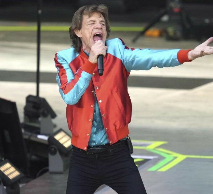 Mick Jagger: “Darò il mio ‘tesoro’ da mezzo miliardo di dollari in beneficenza, ai miei figli non servono quei soldi”