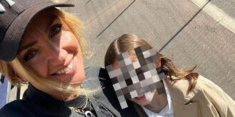 Copertina di Lo sfogo della food blogger Chiara Maci: “Io, mamma single, ancora devo giustificarmi in questura per rinnovare un passaporto”