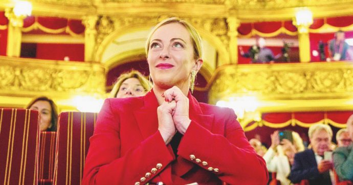 Magistrati e Tunisia, Meloni è nei guai.  Vuole l’anti-ribaltone