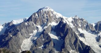 Copertina di Monte bianco, persi due metri in due anni. Gli scienziati: “Servono altri studi prima di incolpare il riscaldamento globale”