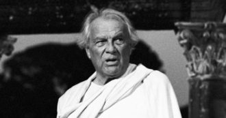 Copertina di Pino Strabioli: “In un docufilm l’ultimo grido di Albertazzi dedicato al palco”