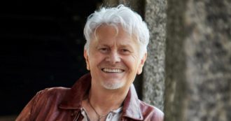 Copertina di Ron: “Io tra Clapton, Paul Anka e l’occhio nero di  Lou Reed”