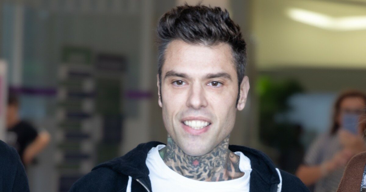 Fedez in piazza Duomo con i donatori di sangue per sensibilizzare sull’importanza di questo gesto: ecco i dettagli dell’appuntamento