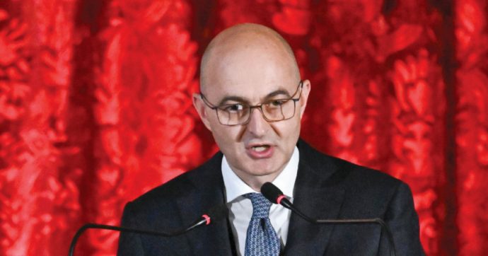 Csm, il renziano Anzaldi fa dietrofront: Pinelli non avrà il consulente anti-bufale