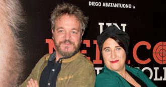 Copertina di “Vorrei un uomo per parlare male  del collega. Che è lui…”