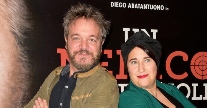 “Vorrei un uomo per parlare male  del collega. Che è lui…”